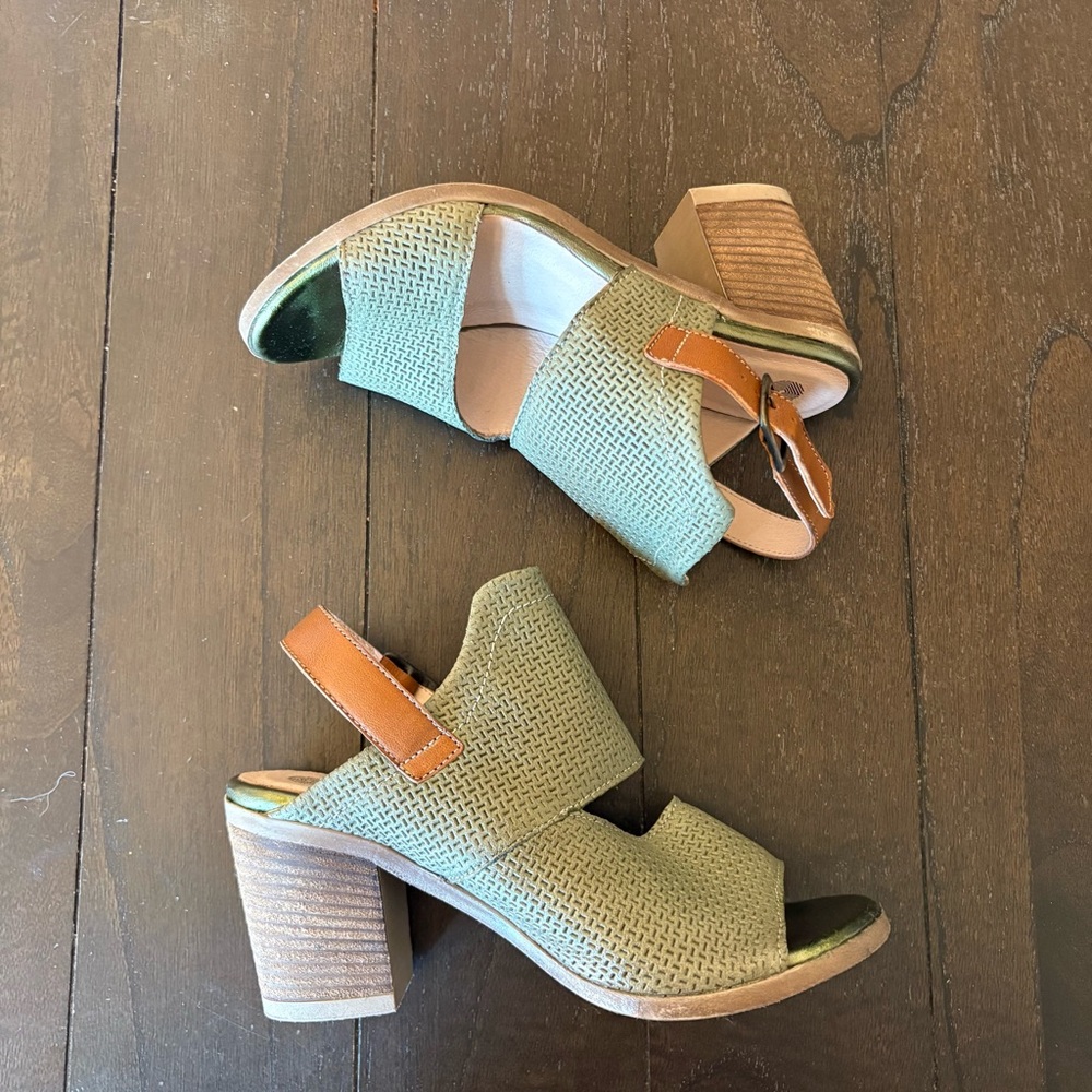 Eric Michael Bistro Sling Back Heel Green‎ Leather Size 37